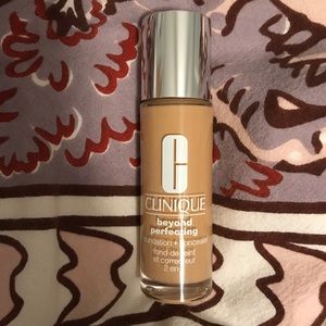 Clinique Beyond Perfecting Foundation + Concealer